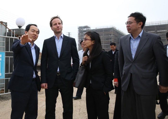 德國最大的環(huán)保公司歐綠保集團(tuán)董事長來揭考察中德金屬生態(tài)城